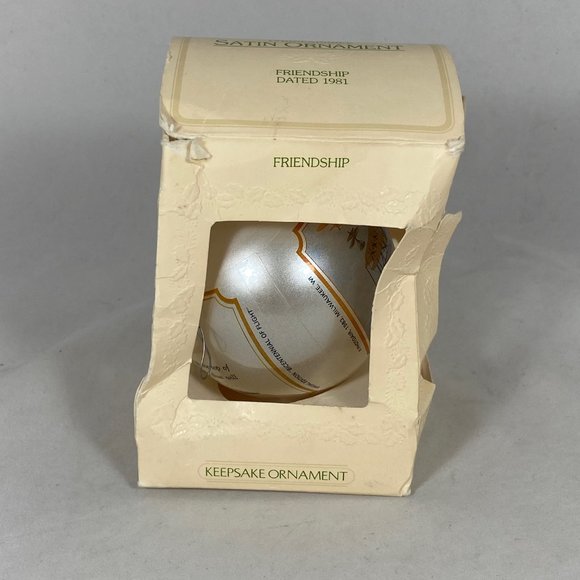 Hallmark Satin Ornament  -  1983 Bicentennial Flight  - Vintage Collectable - Picture 3 of 4